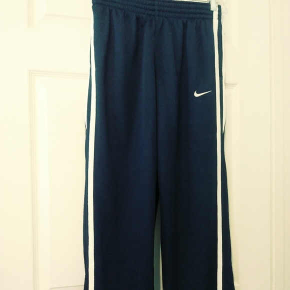 🐶🏯NIKE ATHLETIC SPORTS JOGGER🏯🐶 - Picture 2 of 4